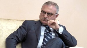 Vertenza rifiuti: interviene il Prefetto